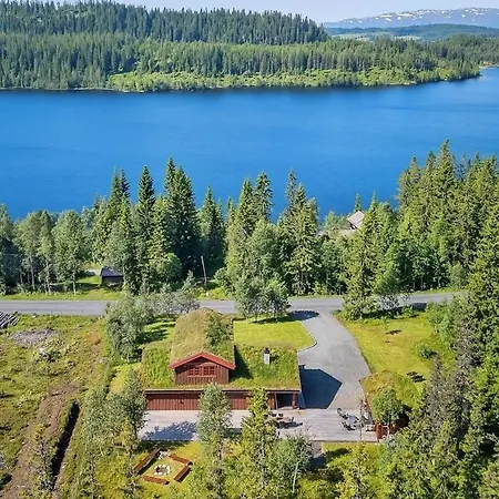 Feriehus Ramstadbu -hytte Ved Vannet Nær Trondheim, 4 Soverom Soknedal
