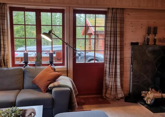 Ramstadbu -lake Near Trondheim, 4 Bedrooms Ferienhaus Soknedal