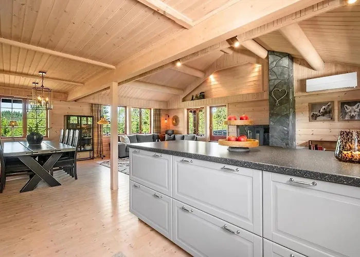 Ramstadbu -lake Near Trondheim, 4 Bedrooms Ferienhaus